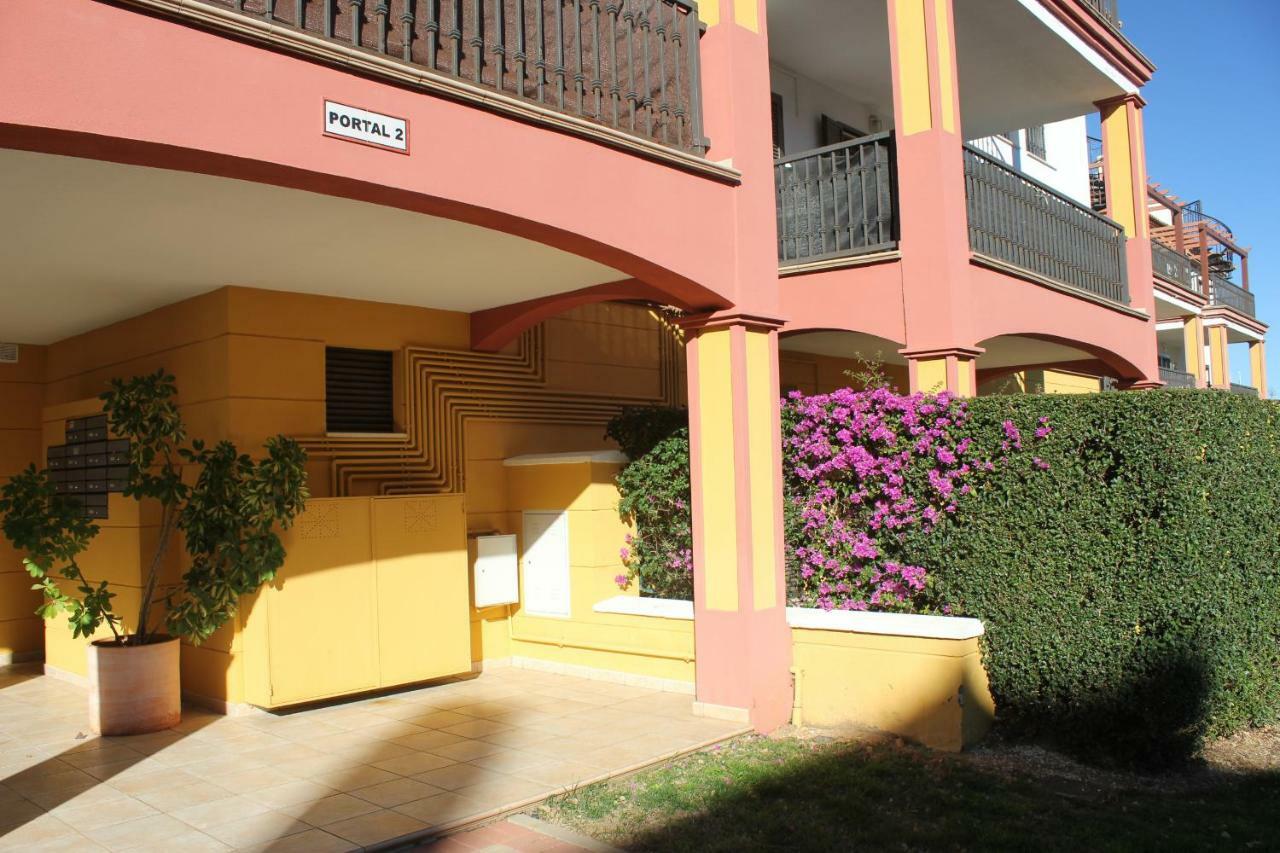 Modern Garden Apartment Аямонте Екстериор снимка